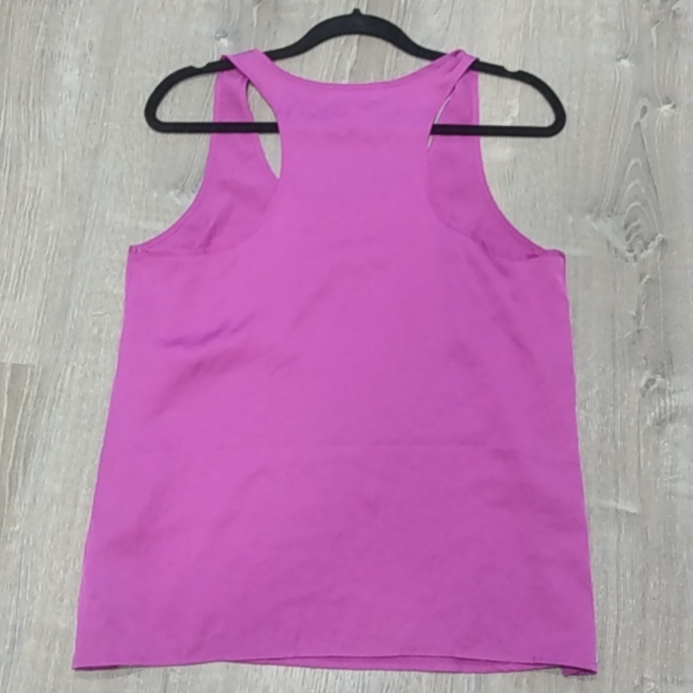 Like New, Silky Sleeveless Pocket Blouse - Picture 4 of 9